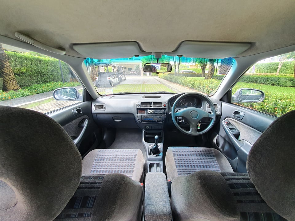 1996 Honda Civic EK โฉม 4 ประตู สีเทา (รูปที่ 5)