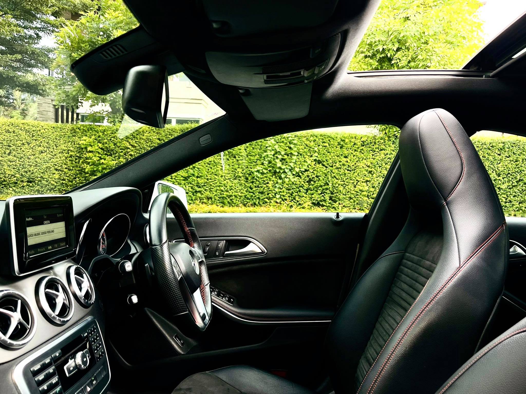 Mercedes Benz CLA 250 AMG สะกดทุกสายตา (รูปที่ 13)