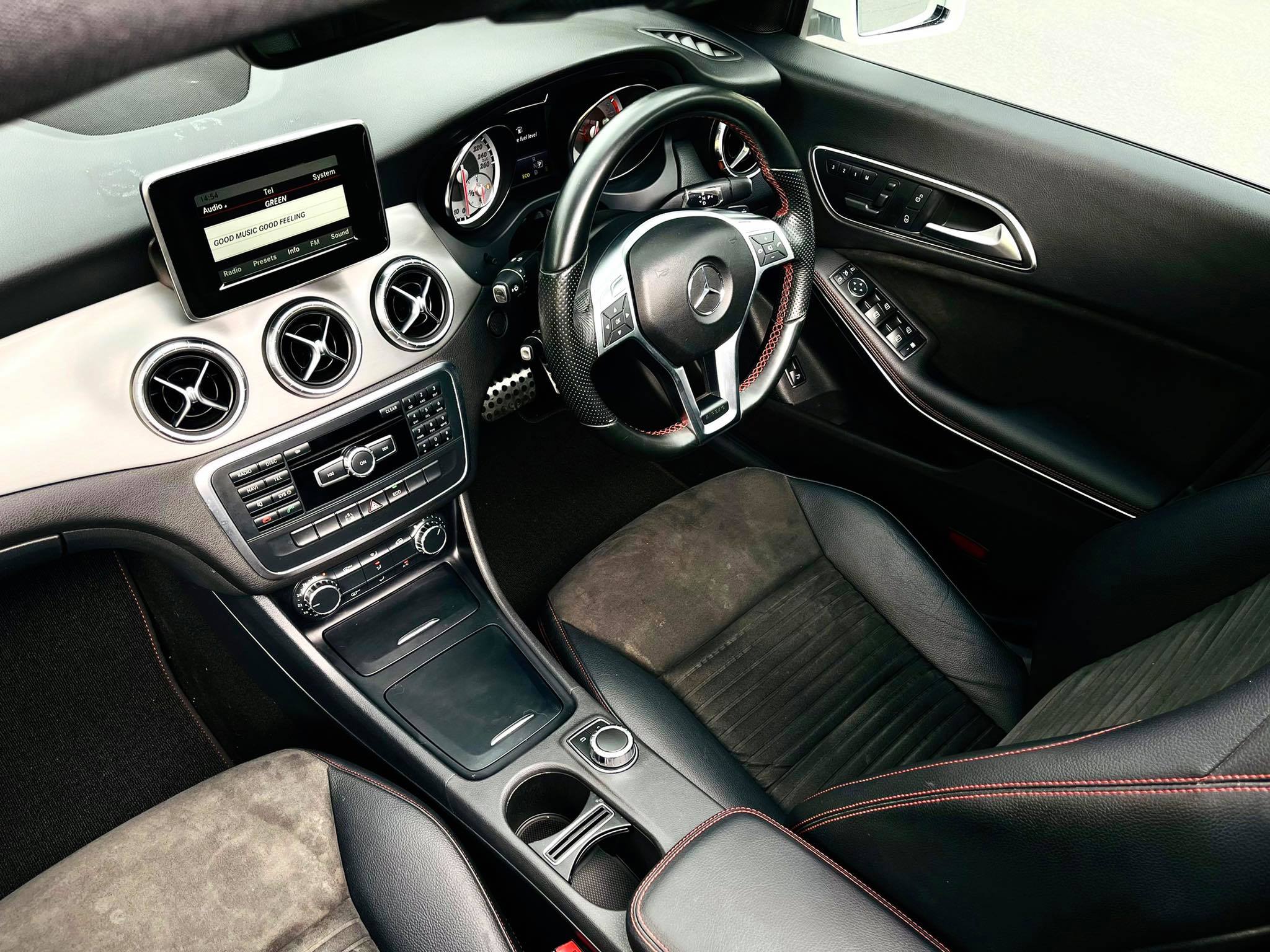 Mercedes Benz CLA 250 AMG สะกดทุกสายตา (รูปที่ 14)