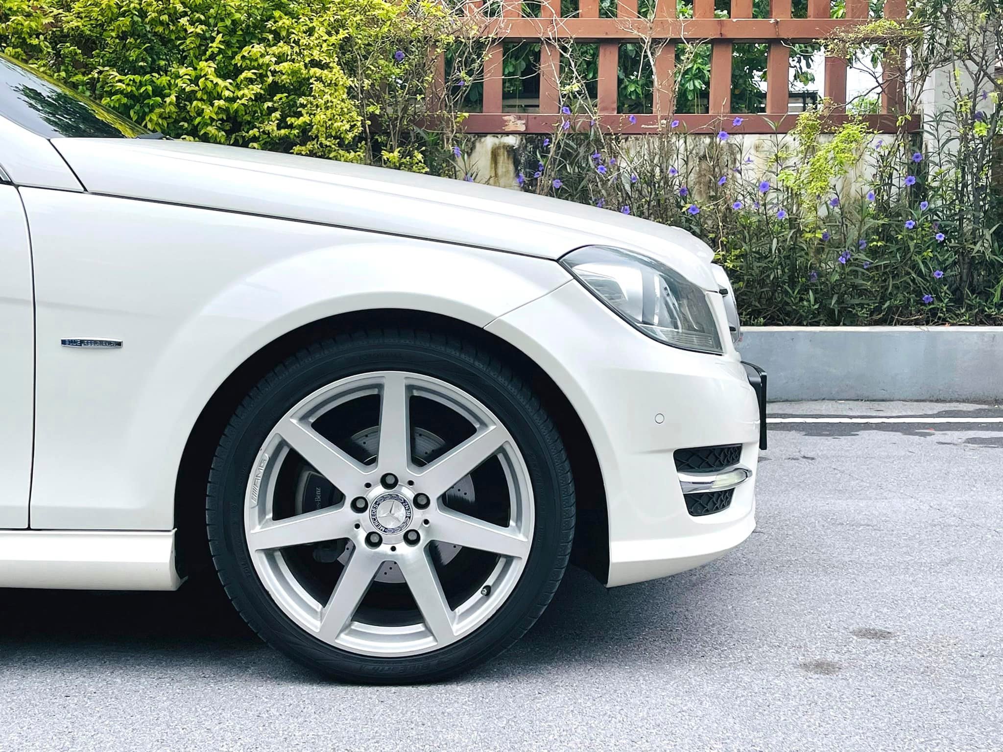 Mercedes Benz C180 Coupe AMG สวยจริงๆ (รูปที่ 7)