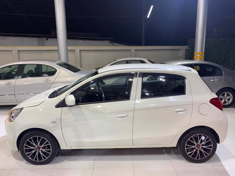 Mitsubishi Mirage ปี 2012 สีขาว (รูปที่ 4)
