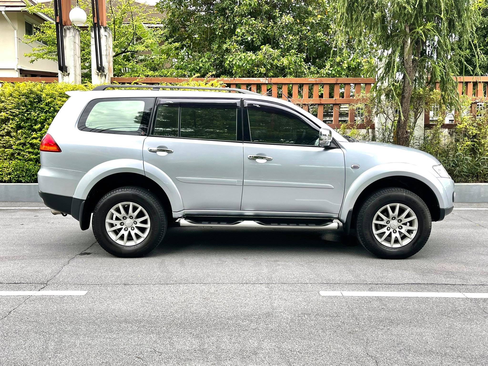 Mitsubishi Pajero SPORT TOP สวยสะพรึงจริงๆ