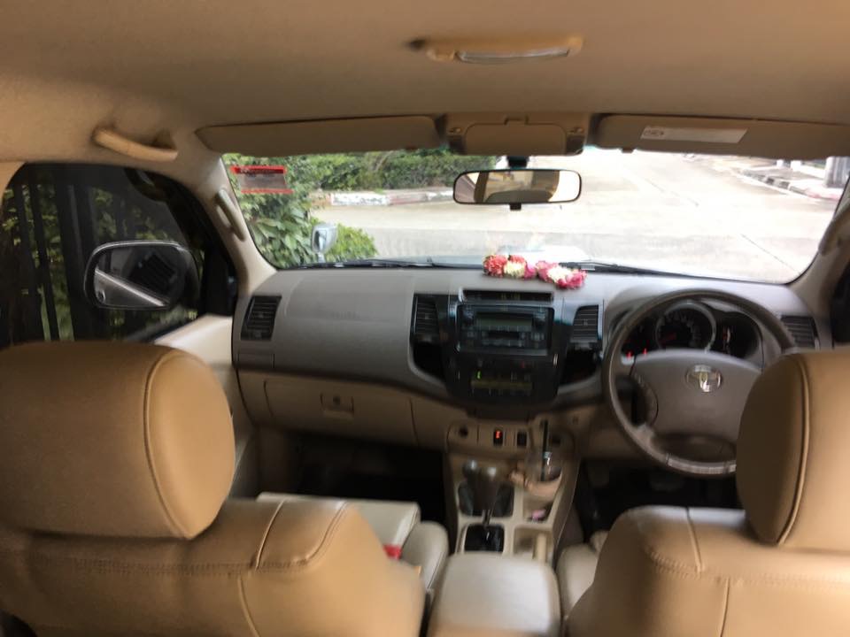 Toyota Fortuner GEN 1 โฉม 2004-2008 ปี 2006 สีเงิน (รูปที่ 7)