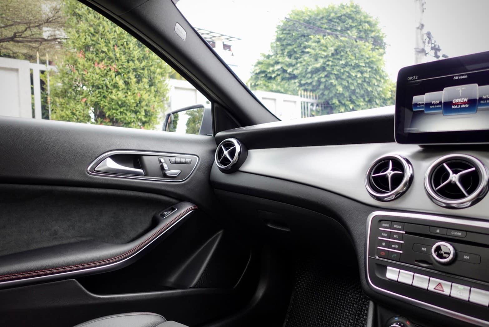 ??2019 GLA 250 AMG Dynamic (รูปที่ 8)