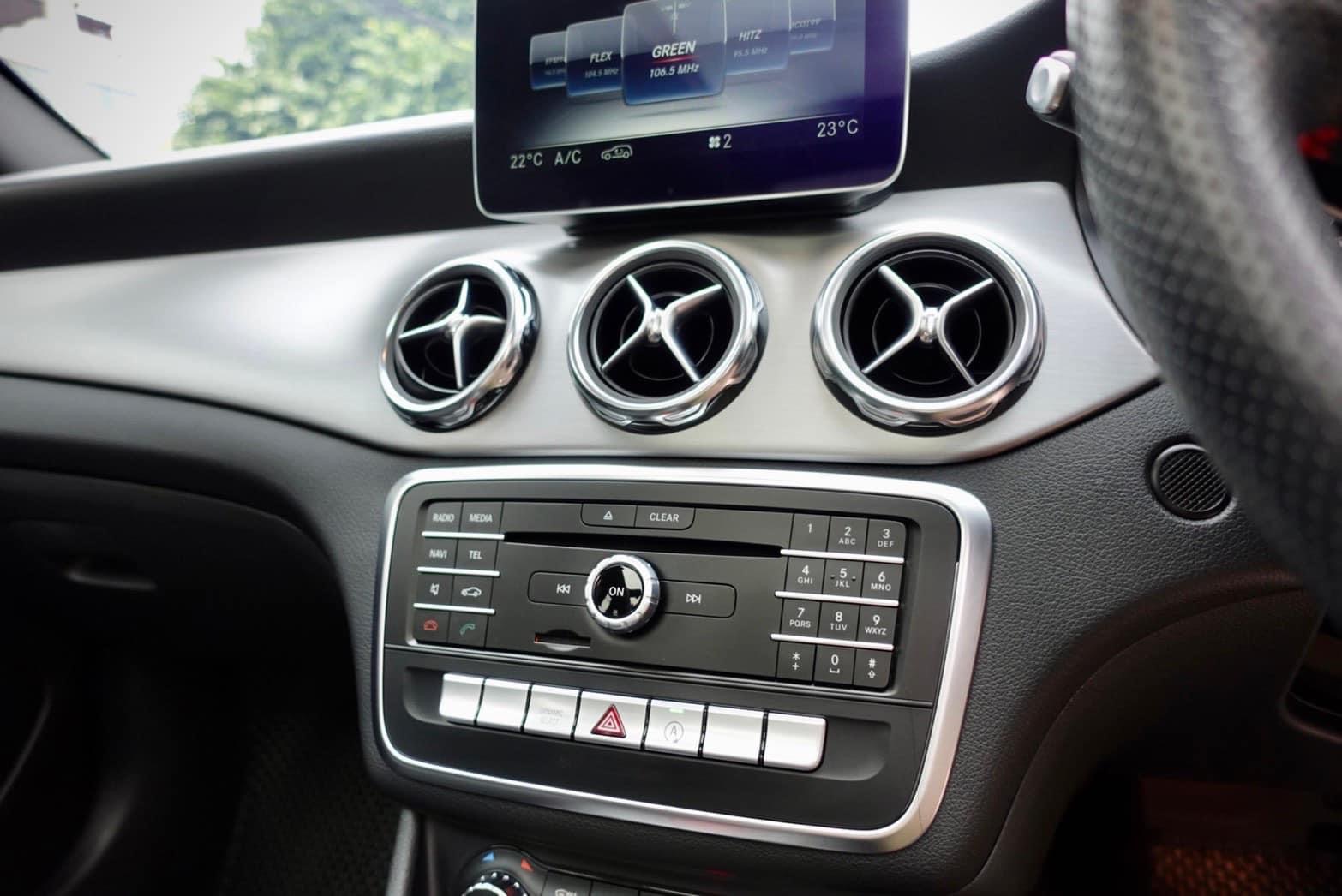 ??2019 GLA 250 AMG Dynamic (รูปที่ 13)