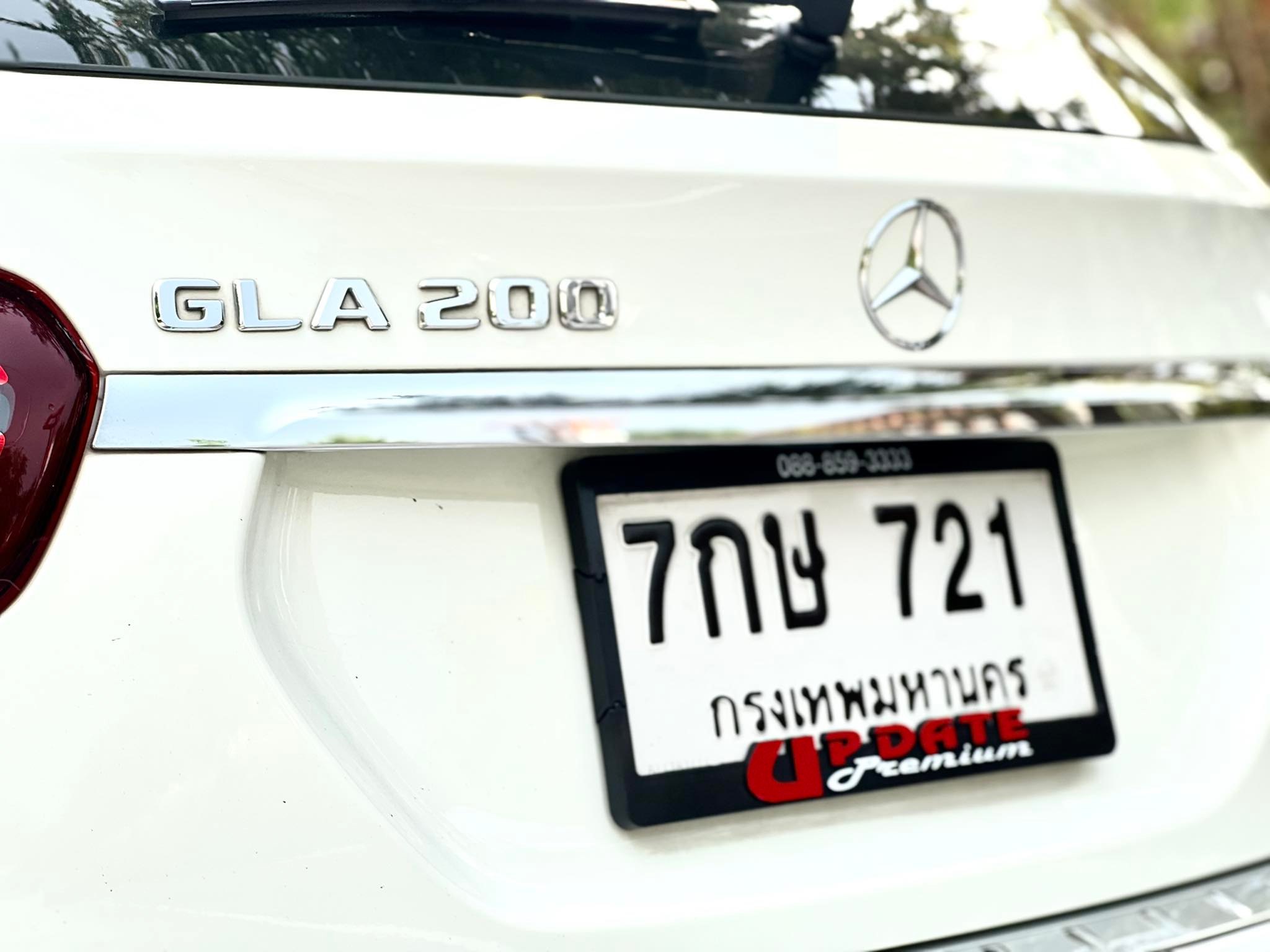 Mercedes Benz GLA200 Minorchang ไมล์น้อย สภาพ ป้ายแดงเลยคะ (รูปที่ 18)