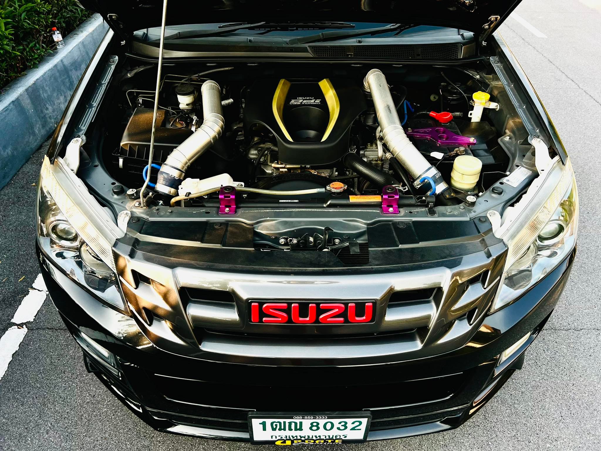 ISUZU D-MAX X series ใหม่จัด สวยจัด กล้าท้า (รูปที่ 9)