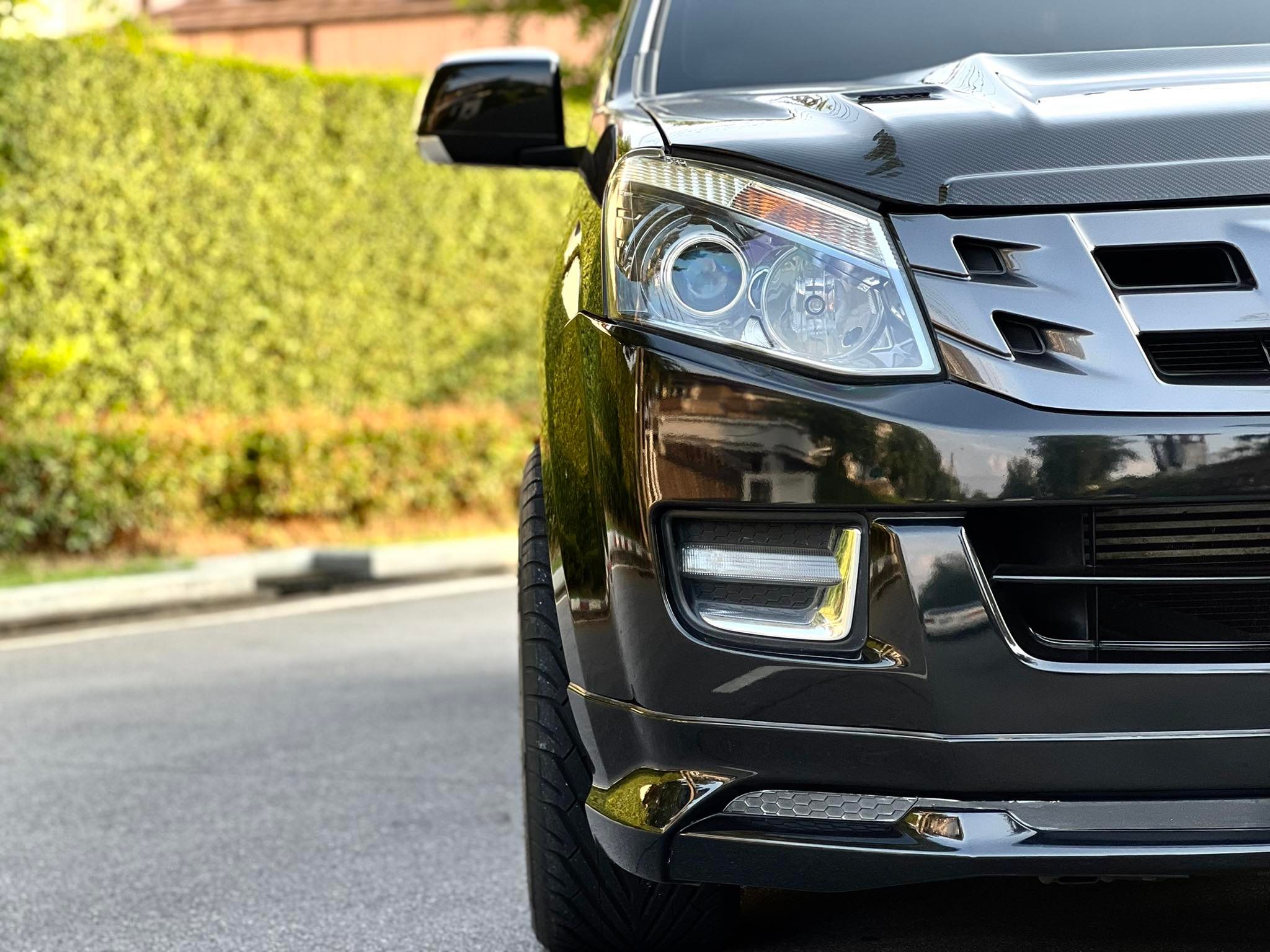 ISUZU D-MAX X series ใหม่จัด สวยจัด กล้าท้า (รูปที่ 3)