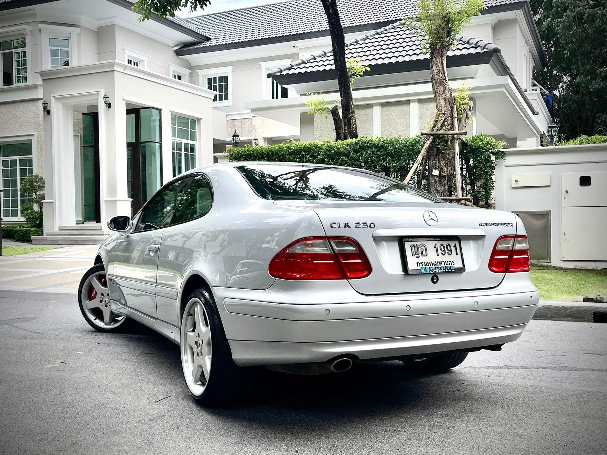 Mercedes Benz CLK 230 Kom รุ่นหายากไปอีก (รูปที่ 9)