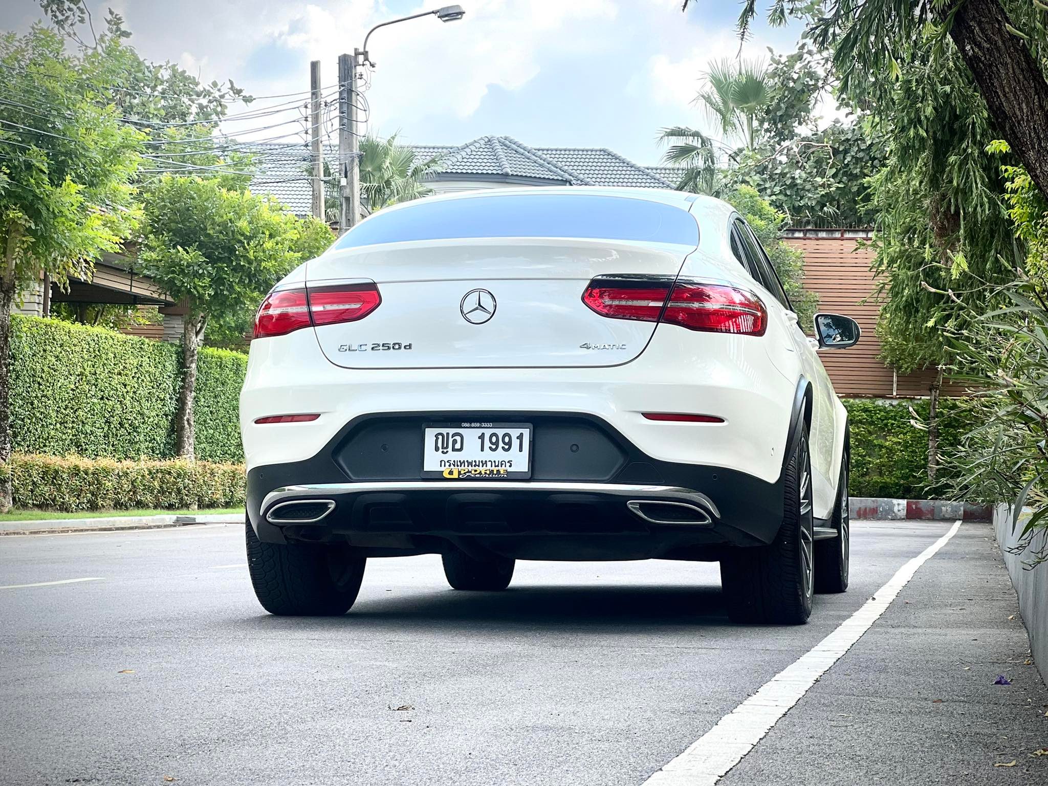 2017 Mercedes-Benz GLC-Class X253,C253 GLC250 สีขาว (รูปที่ 15)