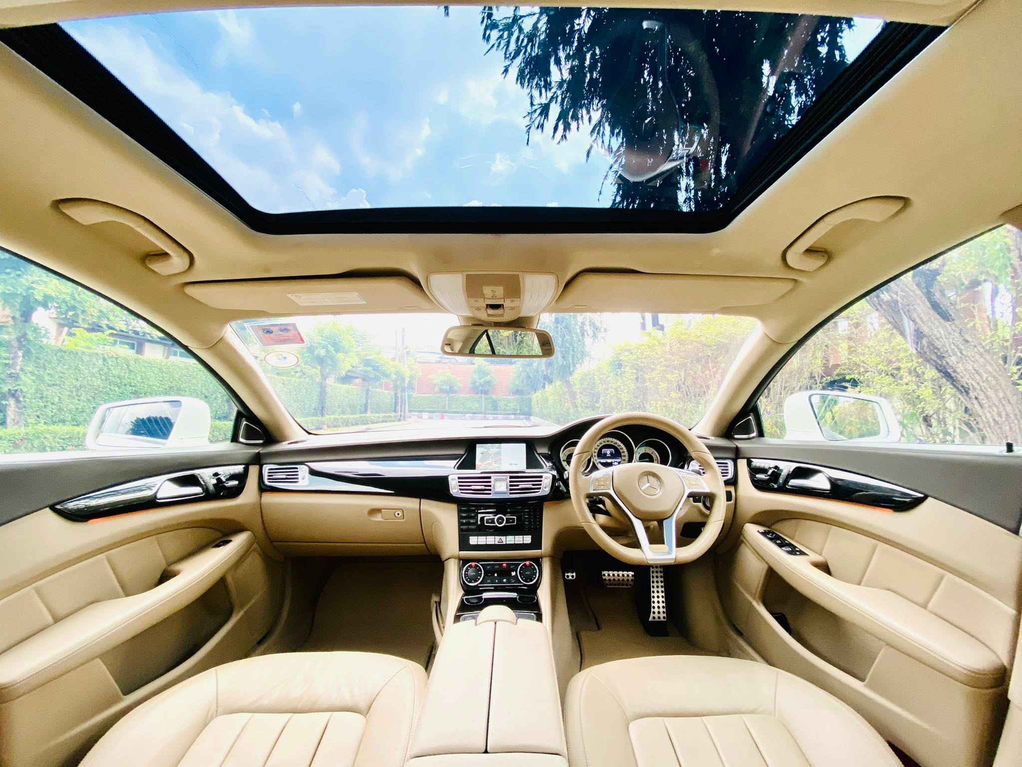 Mercedes Benz CLS 250 AMG รุ่นใหม่ ถ้าหาสภาพ เราพร้อมขายคะ คันนี้ ของจริง (รูปที่ 17)