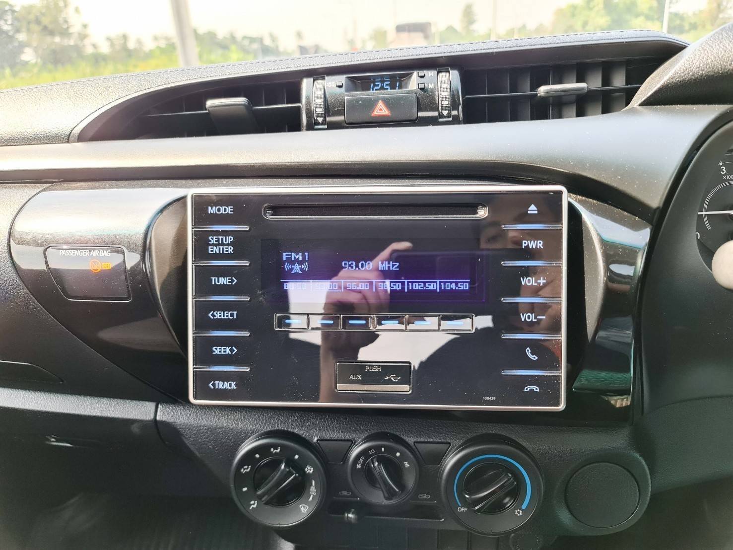 #TOYOTA HILUX REVO 2.4 J PLUS SMART CAB ปี2018 (รูปที่ 10)