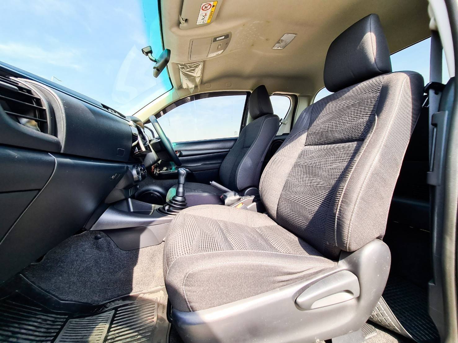 #TOYOTA HILUX REVO 2.4 J PLUS SMART CAB ปี2018 (รูปที่ 12)