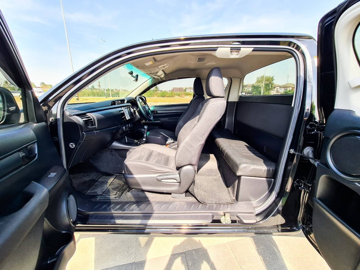 #TOYOTA HILUX REVO 2.4 J PLUS SMART CAB ปี2018 (รูปที่ 13)