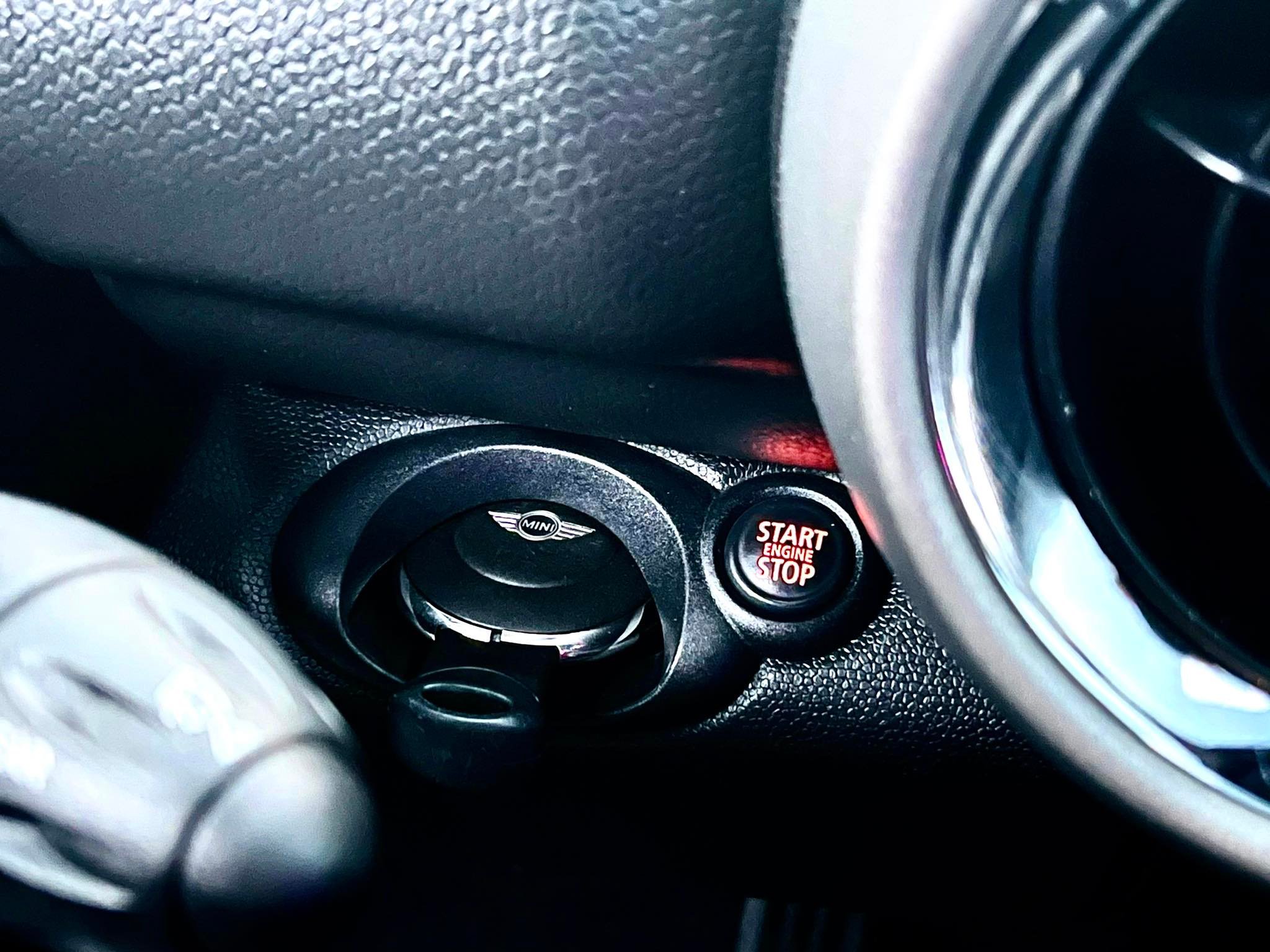 Mini Countryman All4 รุ่นพิเศษ สวยสุด จริงๆๆ (รูปที่ 24)