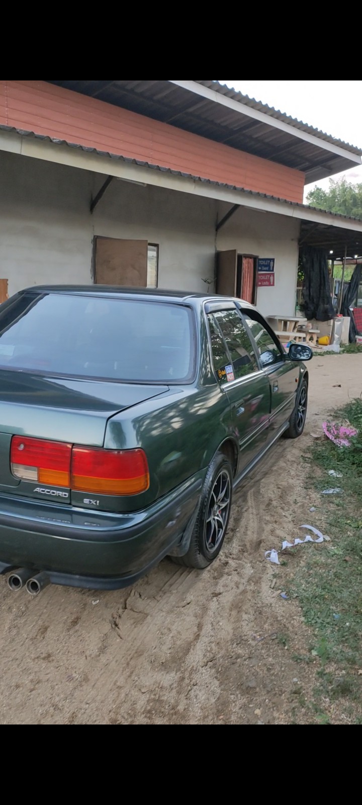 1992 Honda Accord สีเขียว (รูปที่ 2)