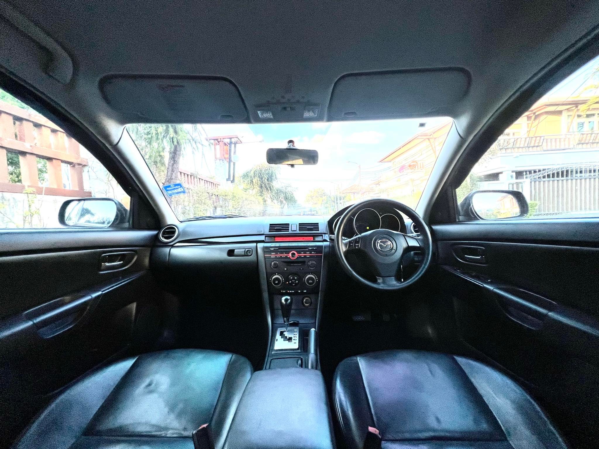 Mazda 3 2.0 Sport สวยน้ำตาไหลเลยจ้า (รูปที่ 17)