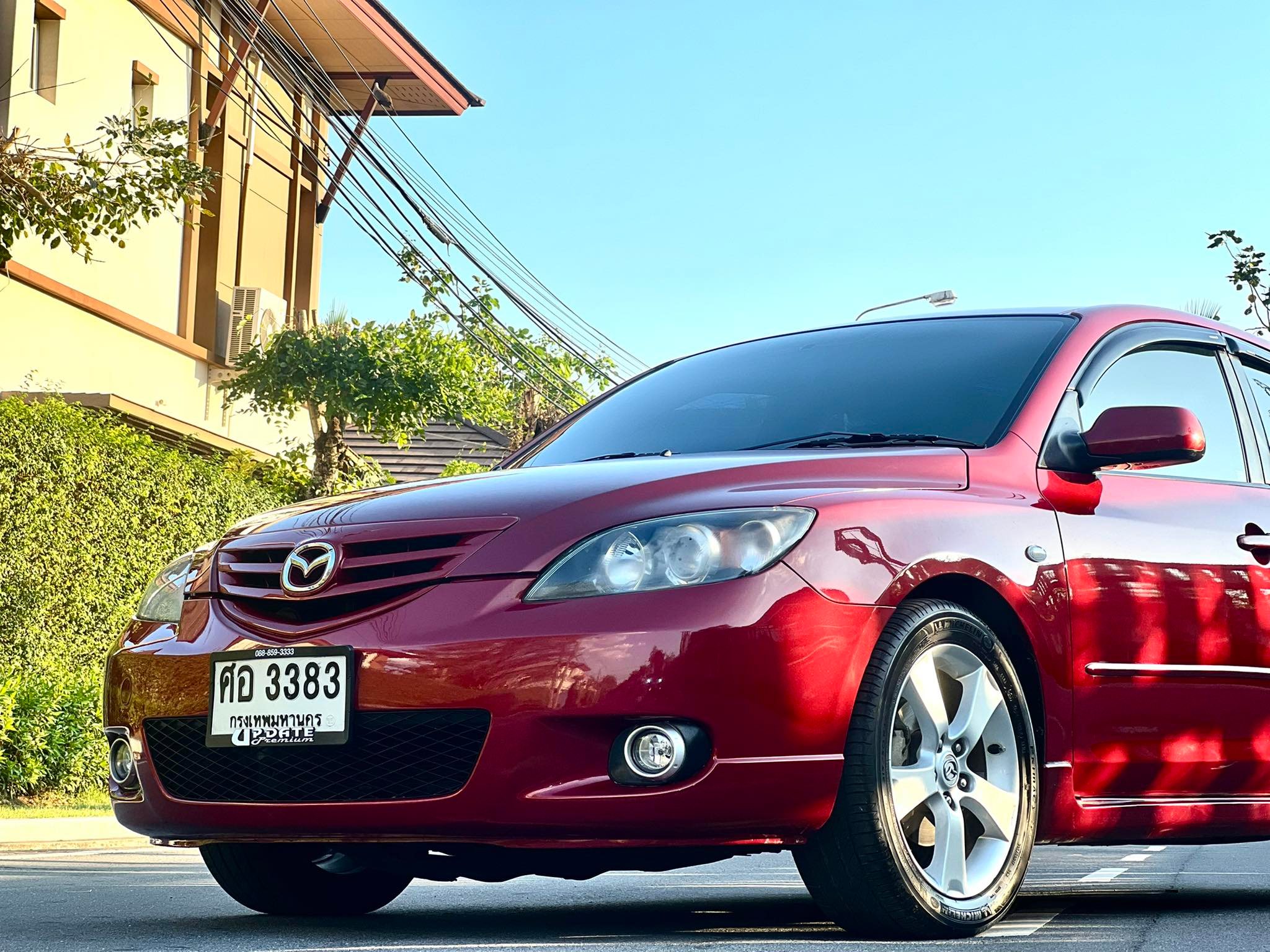 Mazda 3 2.0 Sport สวยน้ำตาไหลเลยจ้า (รูปที่ 3)