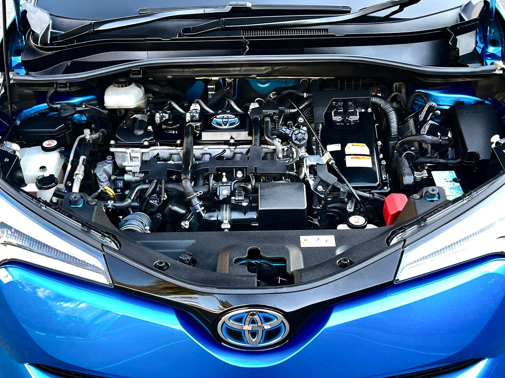 Toyota CHR HV สวยสะท้านวงการรถยนต์ (รูปที่ 21)