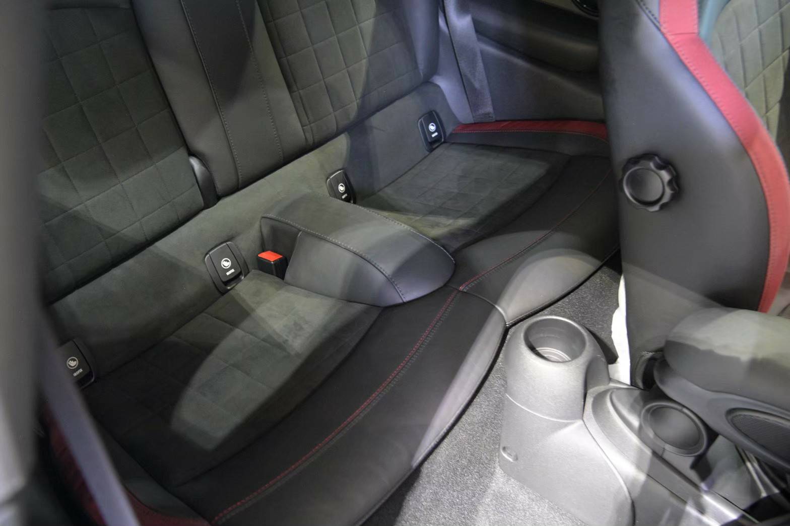 MINI COOPER John Cooper Works 2017 (รูปที่ 4)
