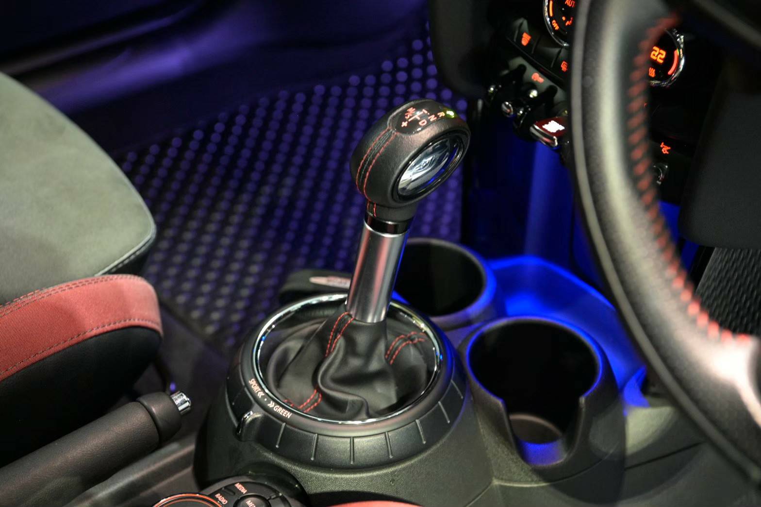 MINI COOPER John Cooper Works 2017 (รูปที่ 7)