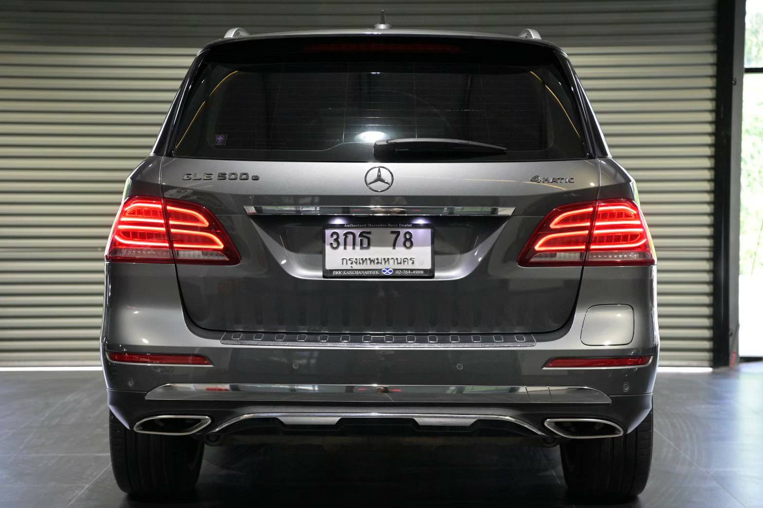 Mercedes-Benz GLE500e Exclusive 2017 (รูปที่ 12)