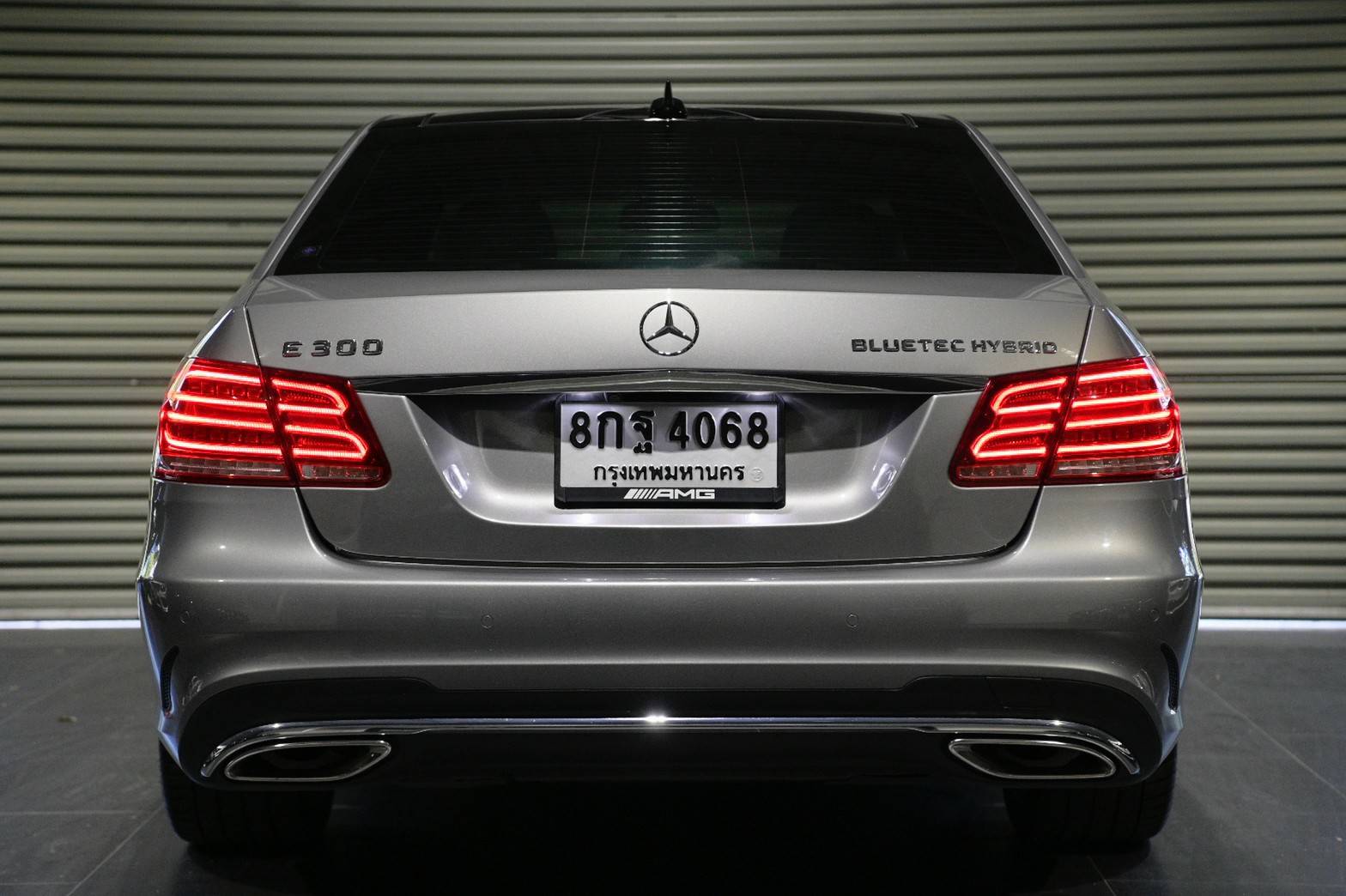 Mercedes-Benz E300 Bluetec Hybrid AMG 2014