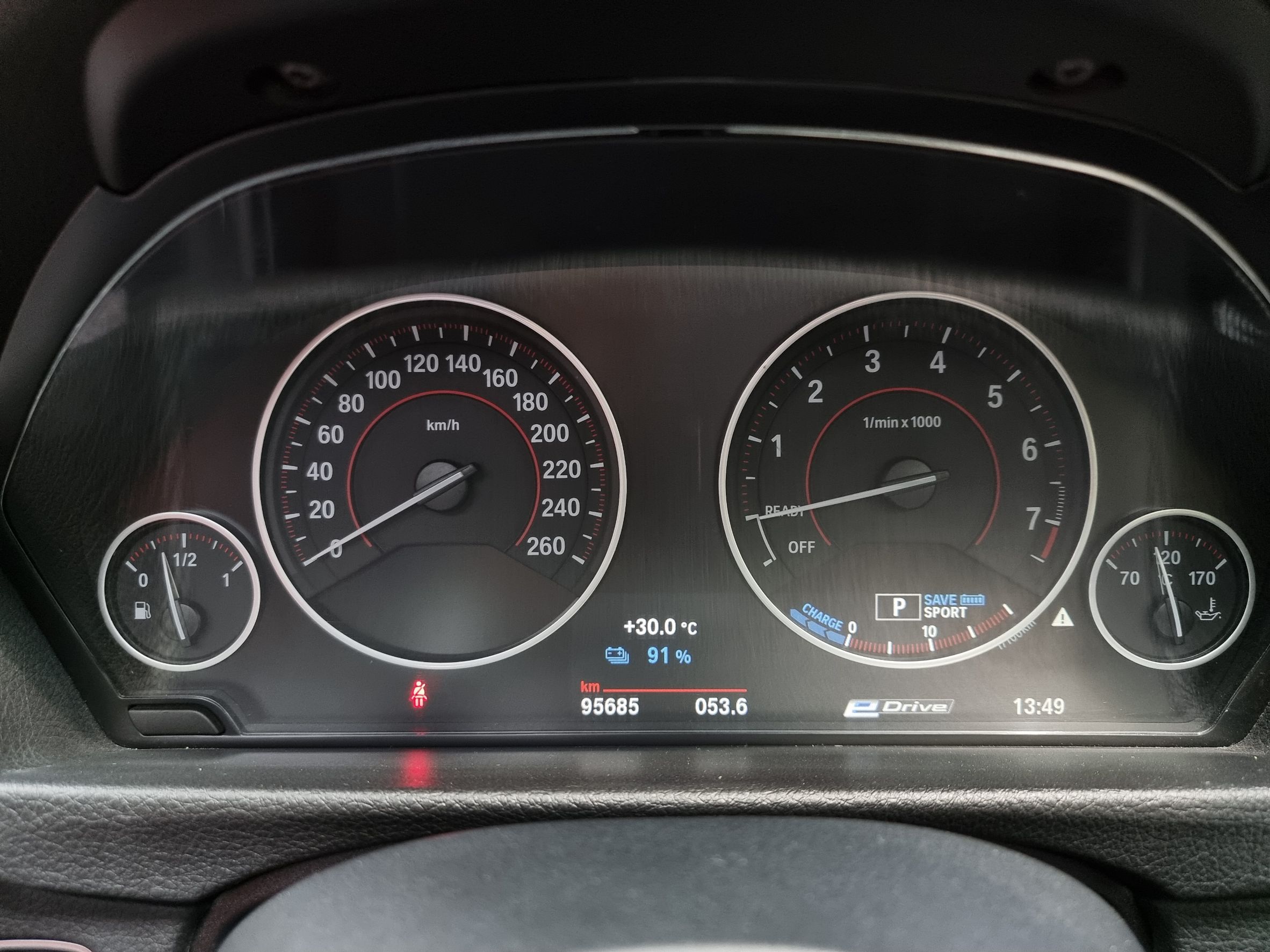 Bmw 330e Msport ปี 17 (รูปที่ 2)