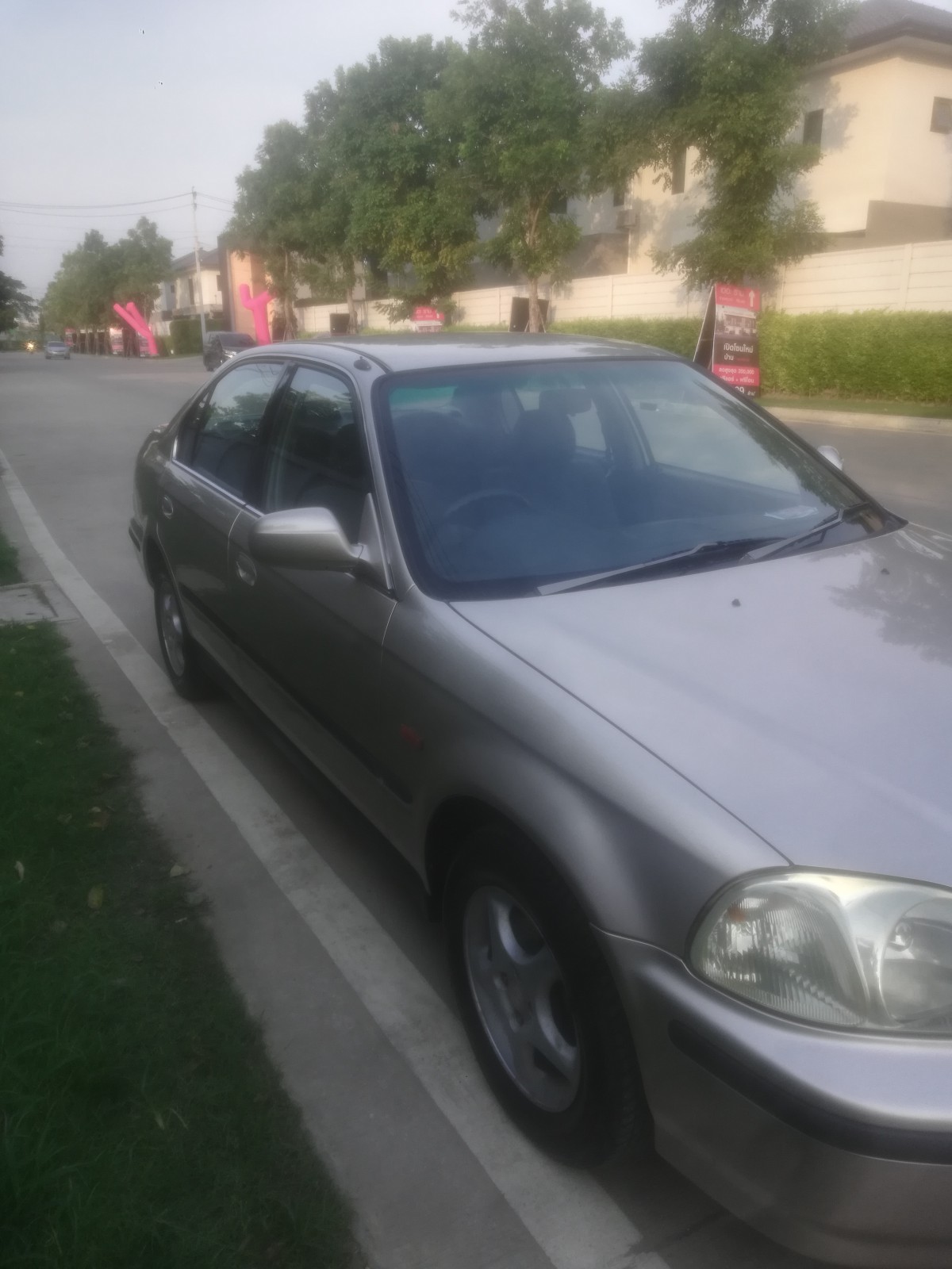 ขาย​Honda​ CIVIC​ ตาโต​ Ek ปี1997.เจ้าของขายเองเล่มทะเบียนลำดับที่1รถบ้าน​75,000บาท (รูปที่ 15)