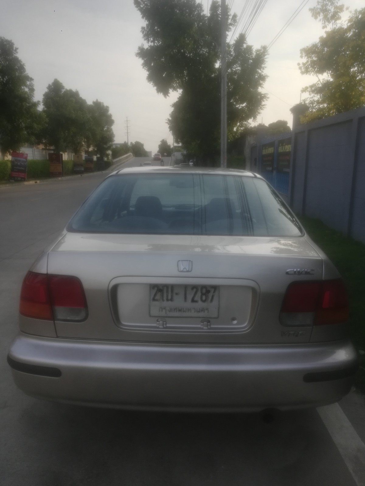 ขาย​Honda​ CIVIC​ ตาโต​ Ek ปี1997.เจ้าของขายเองเล่มทะเบียนลำดับที่1รถบ้าน​75,000บาท (รูปที่ 2)