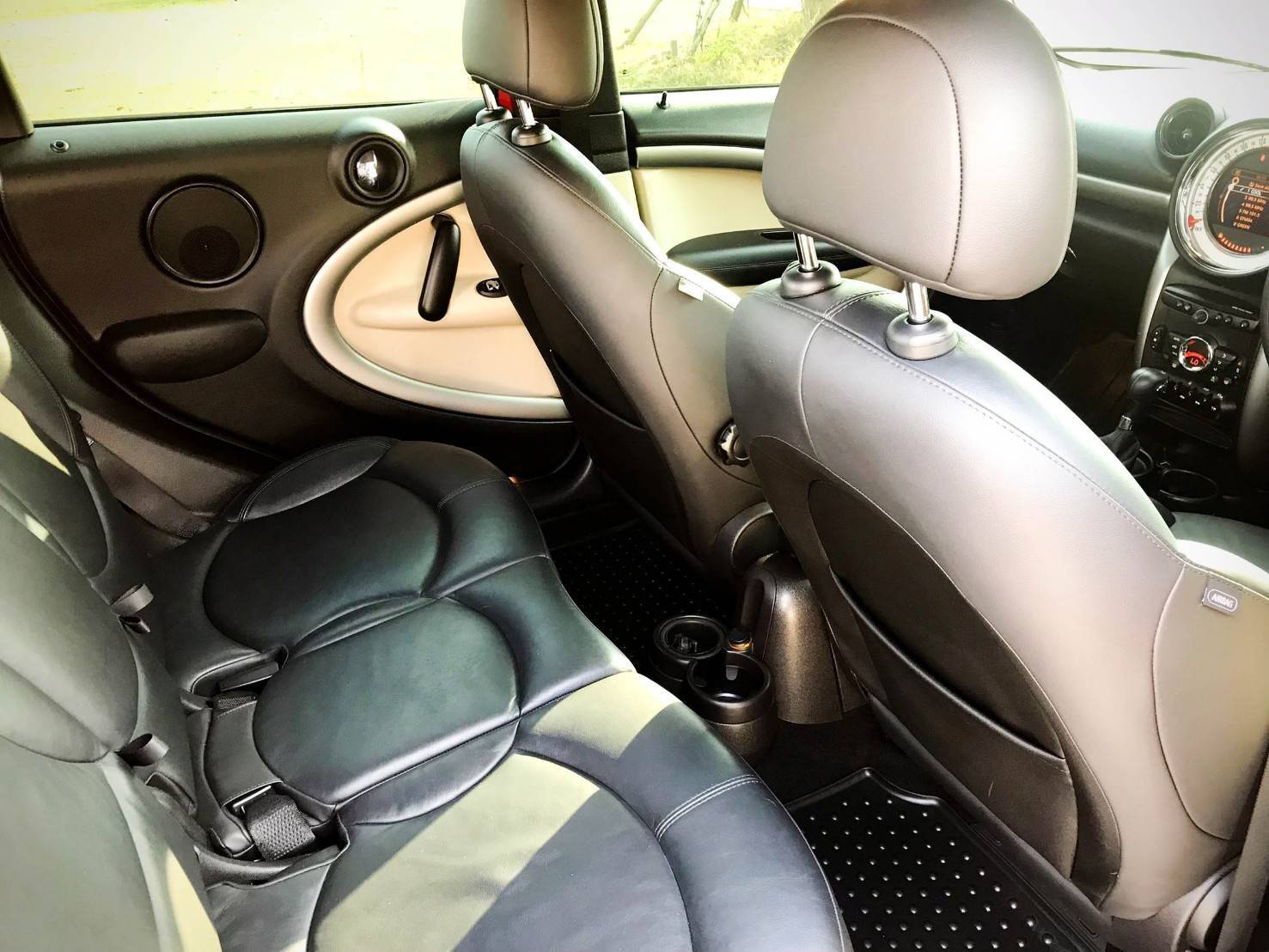 #MINI COUNTRYMAN COOPER D ปี2015 โฉม COUNTRYMAN (รูปที่ 7)