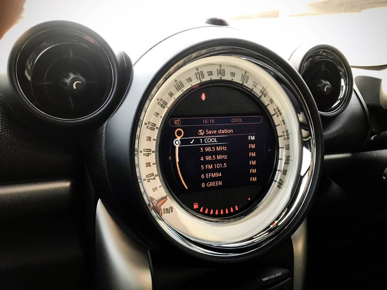 #MINI COUNTRYMAN COOPER D ปี2015 โฉม COUNTRYMAN (รูปที่ 9)