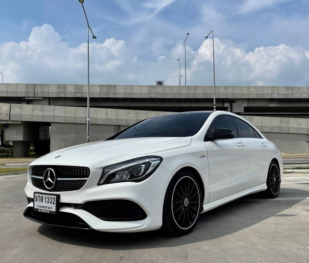 2019 Mercedes-Benz CLA250 AMG Dynamic (Night Edition)