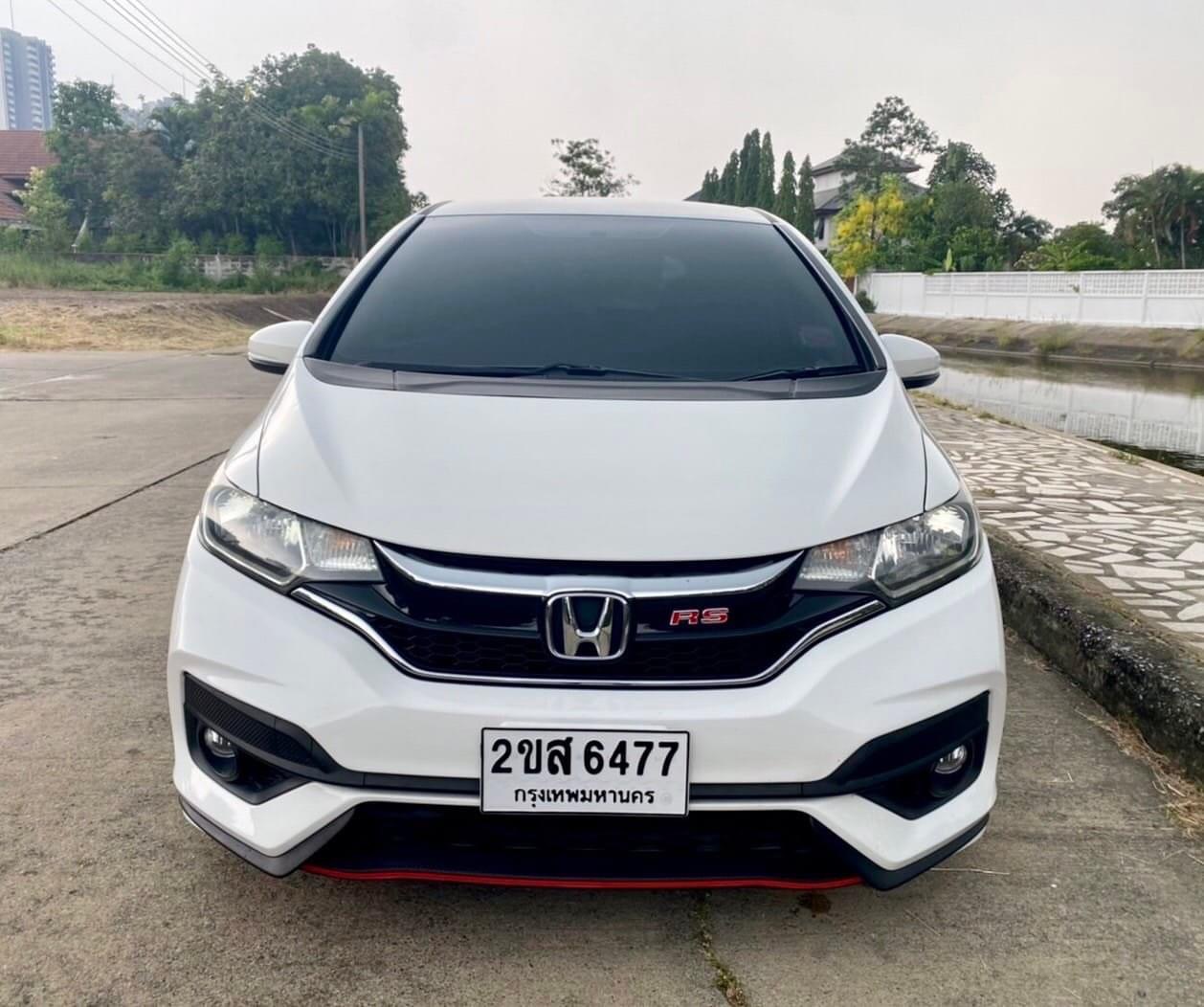 JAZZ GK 1.5 S AT แต่ง RS ปี 2015/16 (รูปที่ 2)