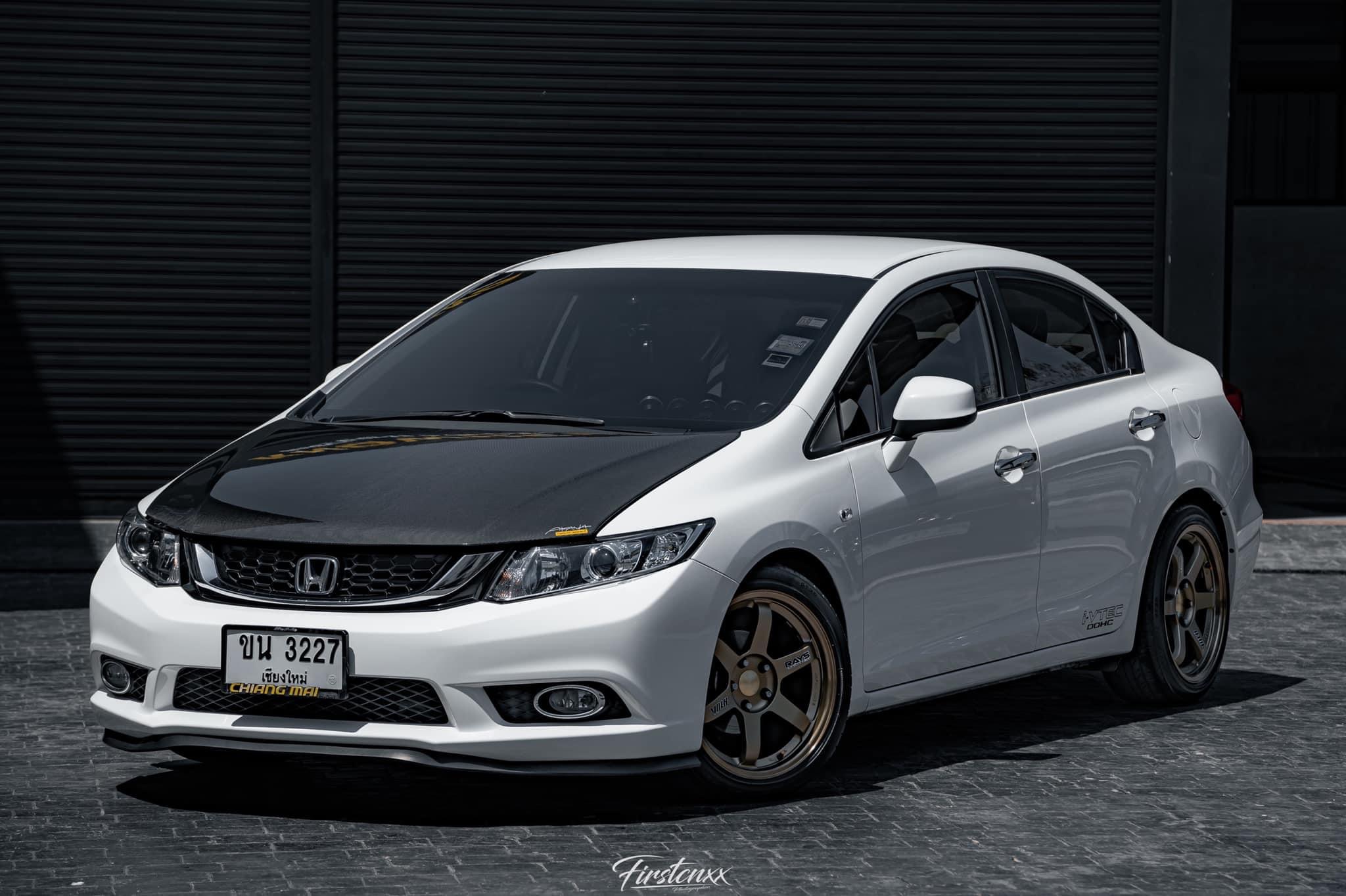 ขาย Civic FB 1.8 เกียร์MT(ปี2013)รถบอดี้สวยมาก