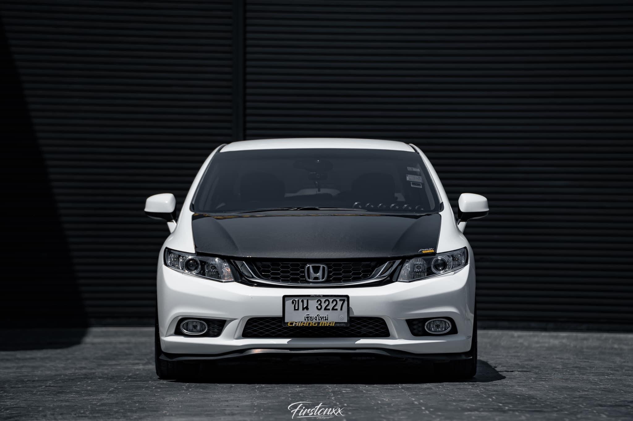 ขาย Civic FB 1.8 เกียร์MT(ปี2013)รถบอดี้สวยมาก (รูปที่ 6)