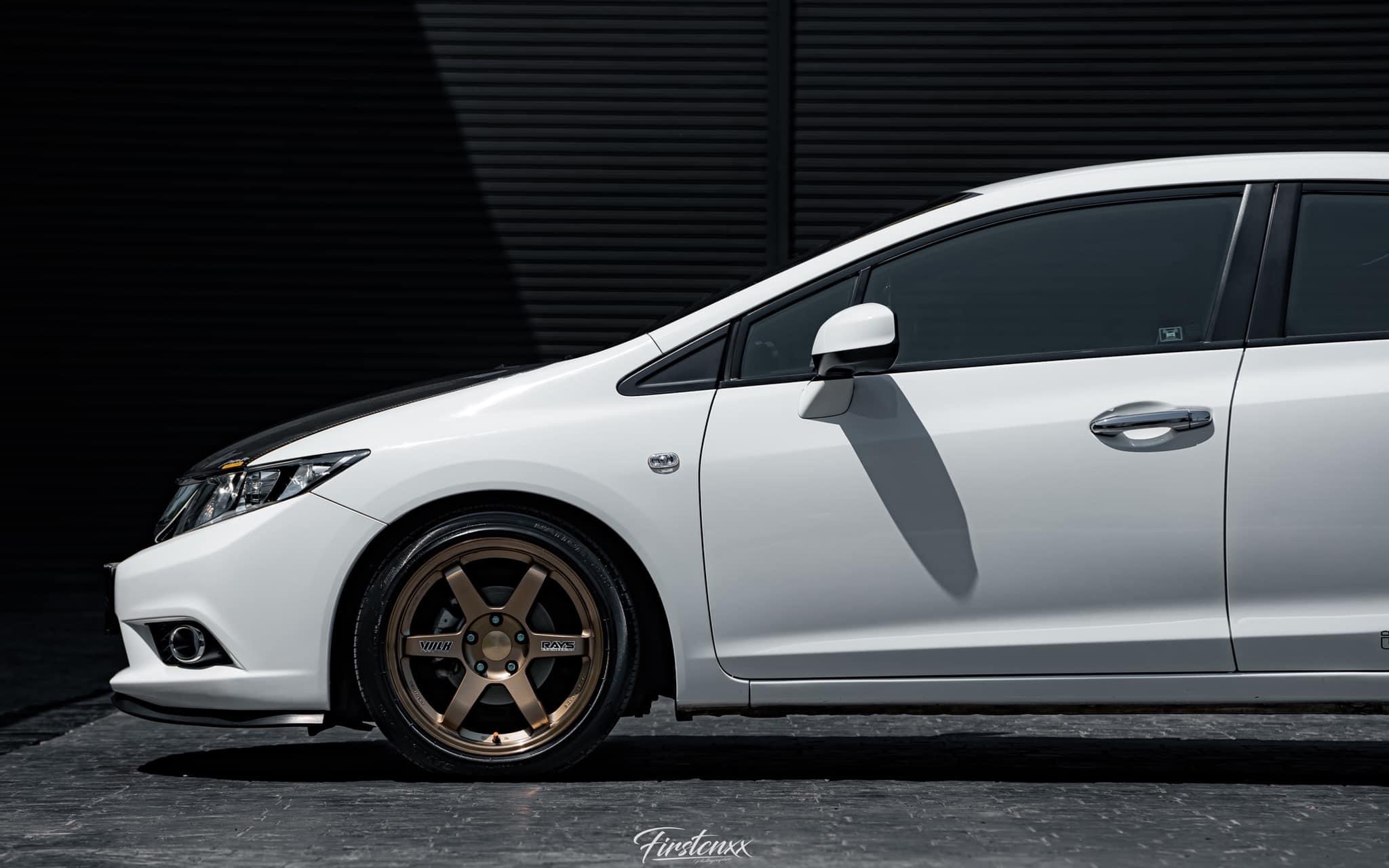 ขาย Civic FB 1.8 เกียร์MT(ปี2013)รถบอดี้สวยมาก (รูปที่ 12)