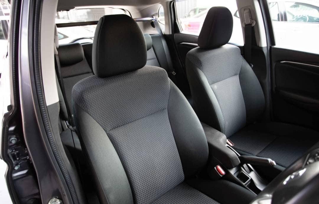 ?HONDA JAZZ GK MT SteelMetallic (รูปที่ 10)