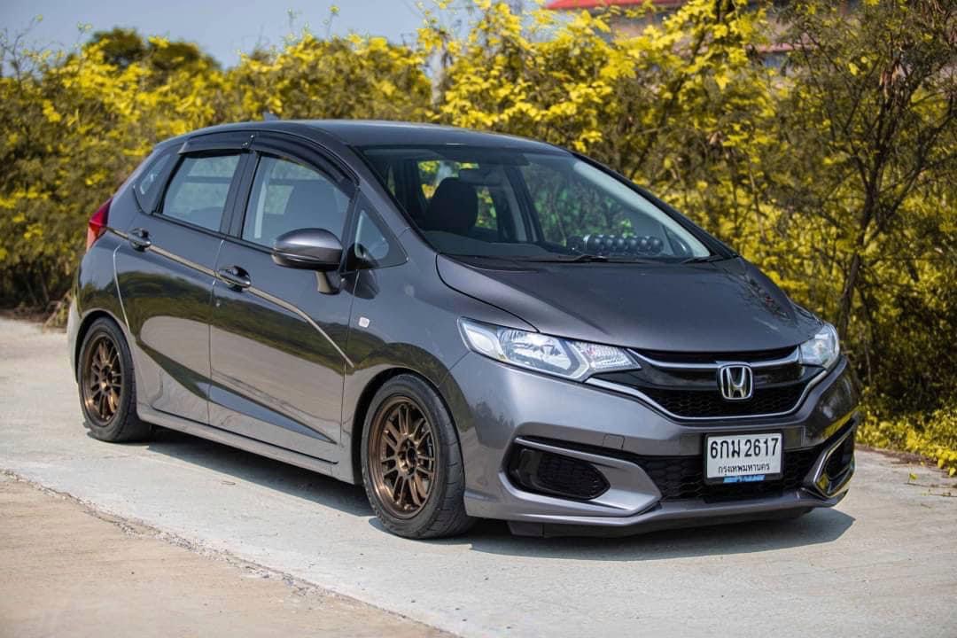 ?HONDA JAZZ GK MT SteelMetallic (รูปที่ 4)