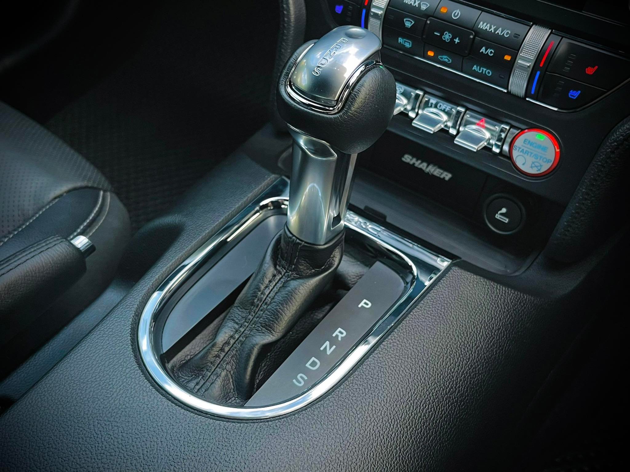 Ford Mustang 2.3 Ecoboost หมื่นโล ใหม่จัด (รูปที่ 24)
