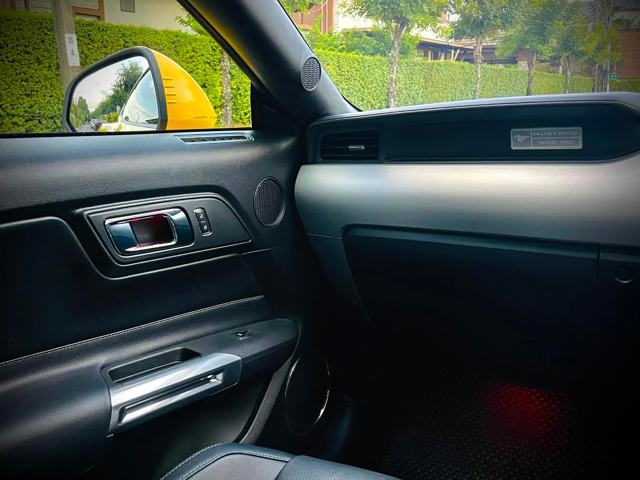 Ford Mustang 2.3 Ecoboost หมื่นโล ใหม่จัด (รูปที่ 32)