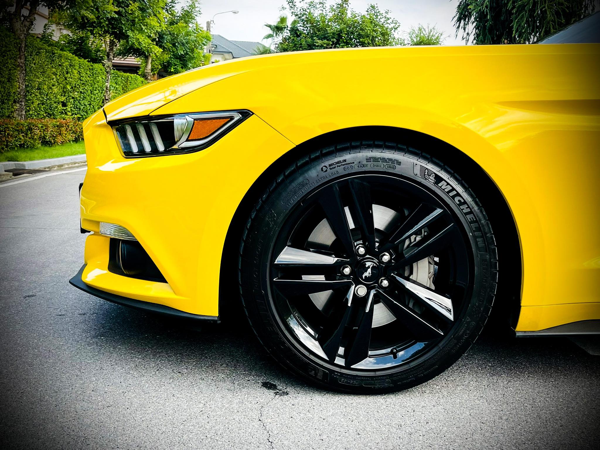 Ford Mustang 2.3 Ecoboost หมื่นโล ใหม่จัด (รูปที่ 12)