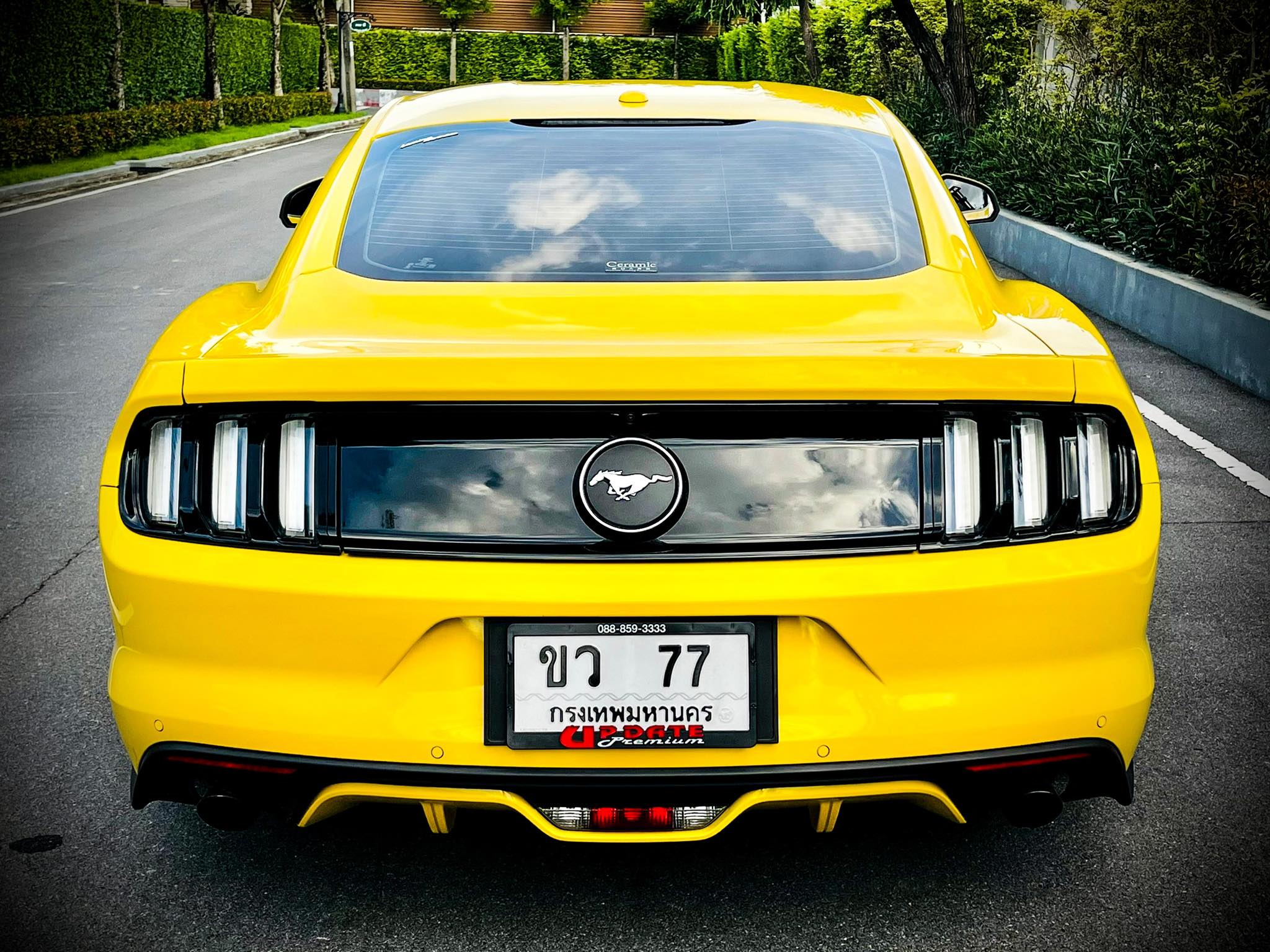 Ford Mustang 2.3 Ecoboost หมื่นโล ใหม่จัด (รูปที่ 10)