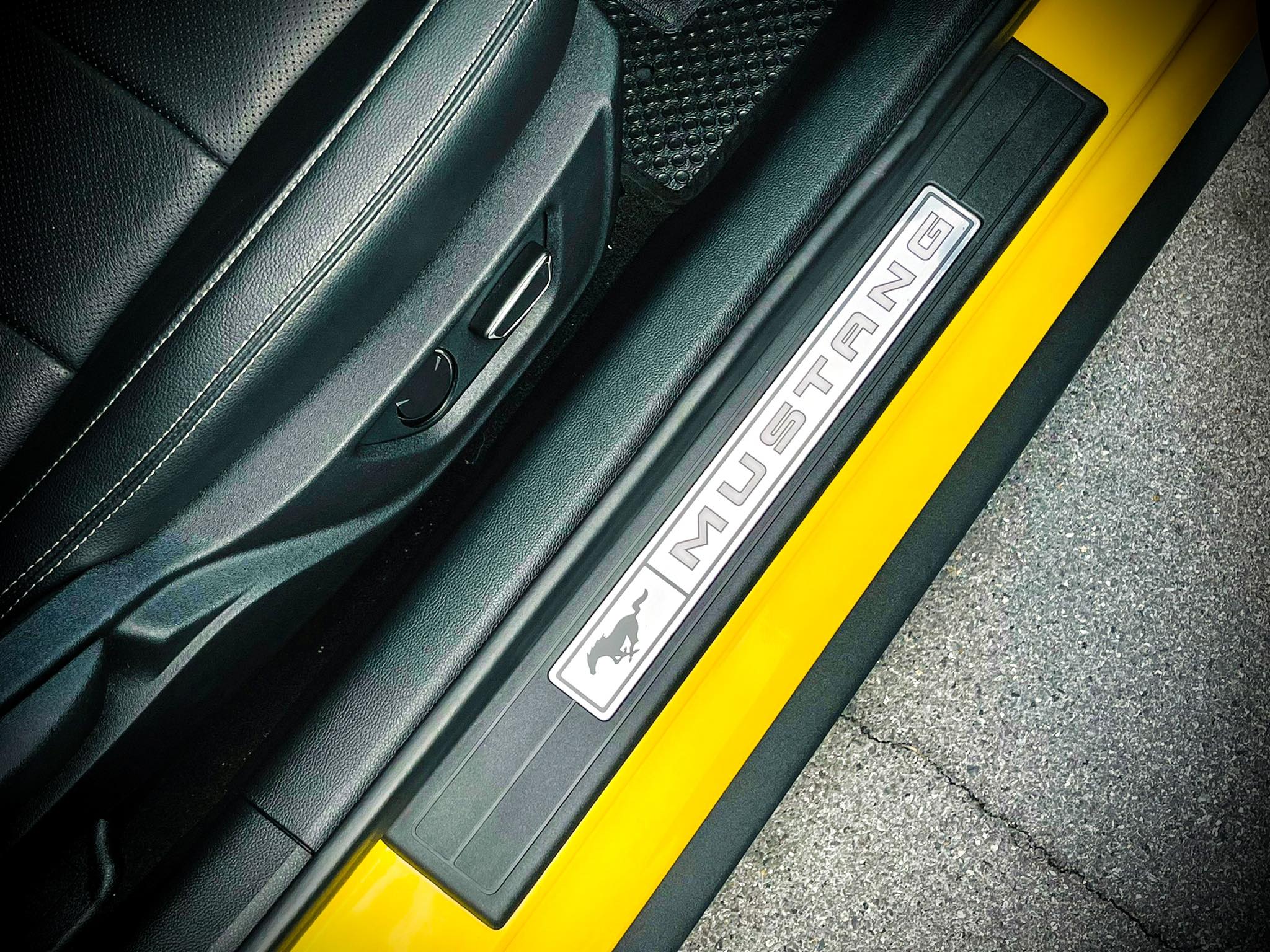 Ford Mustang 2.3 Ecoboost หมื่นโล ใหม่จัด (รูปที่ 17)