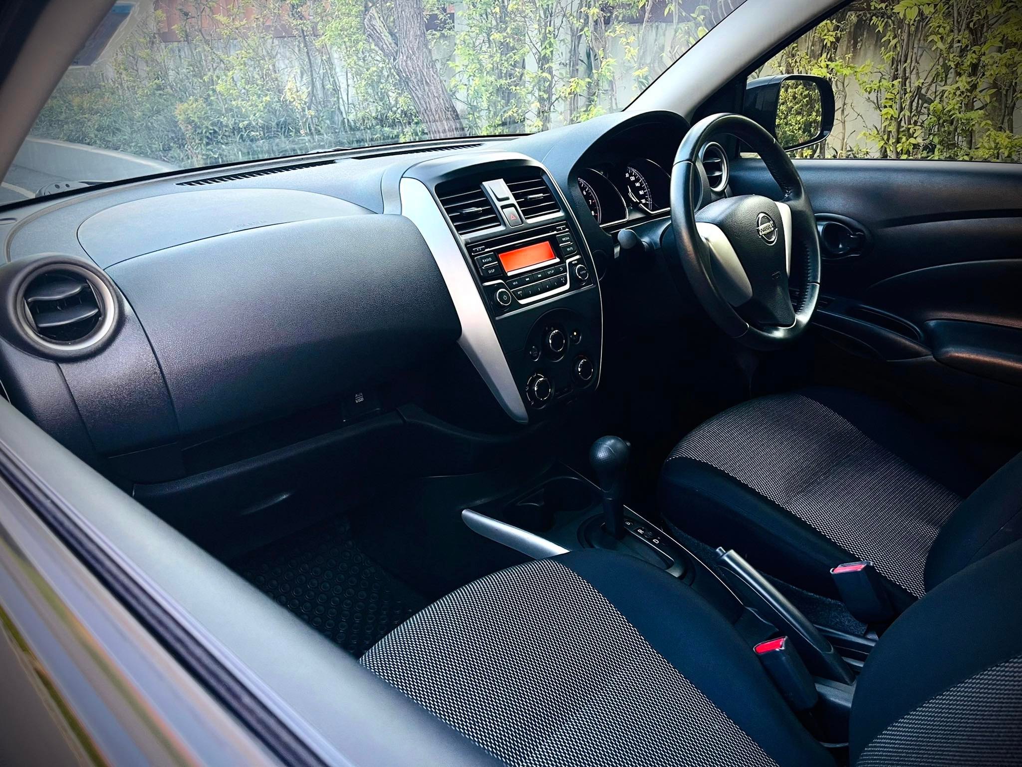 Nissan Almera Sportech สวยทุกการสะกด จริงๆ (รูปที่ 19)