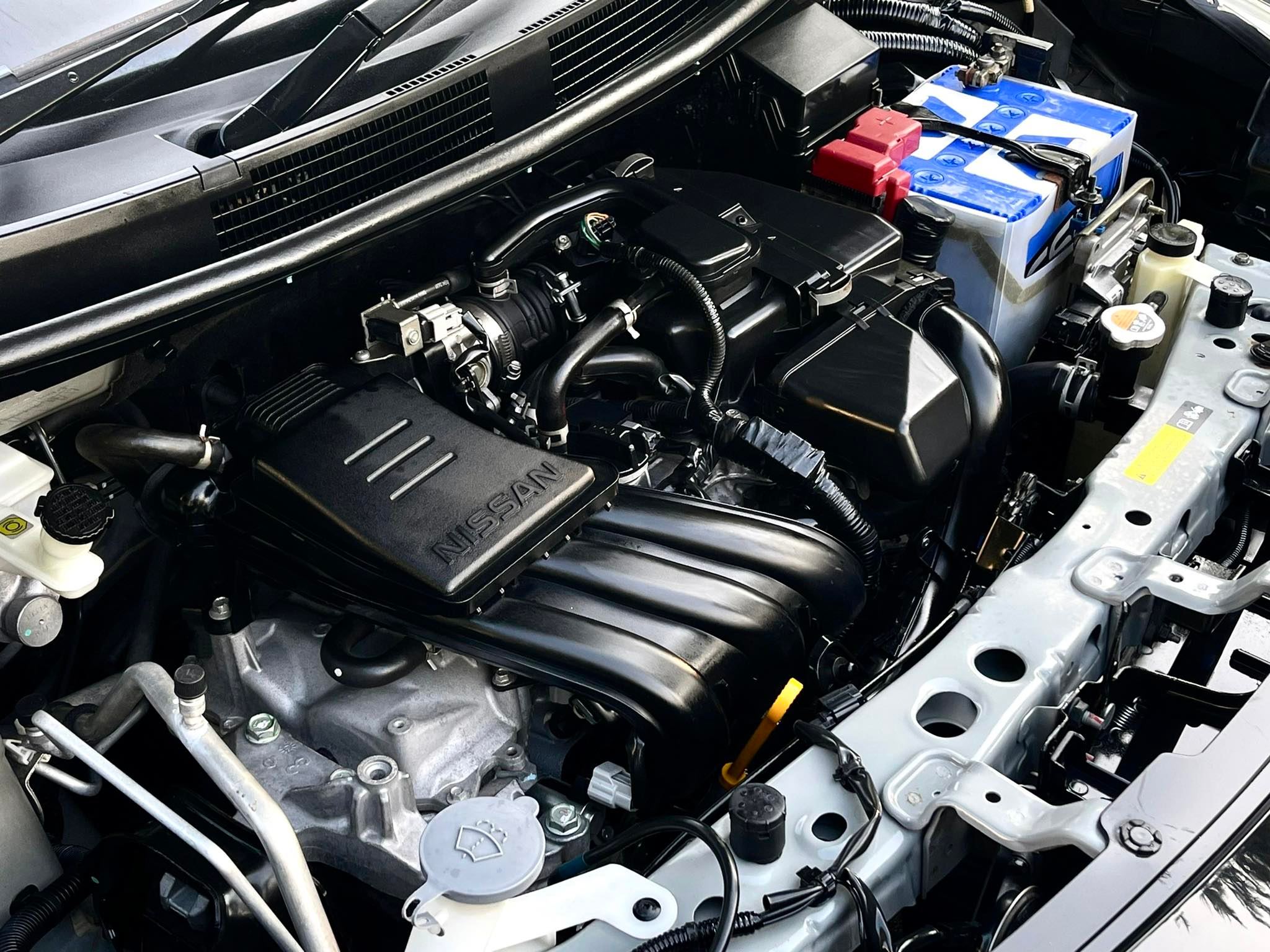 Nissan Almera Sportech สวยทุกการสะกด จริงๆ (รูปที่ 13)