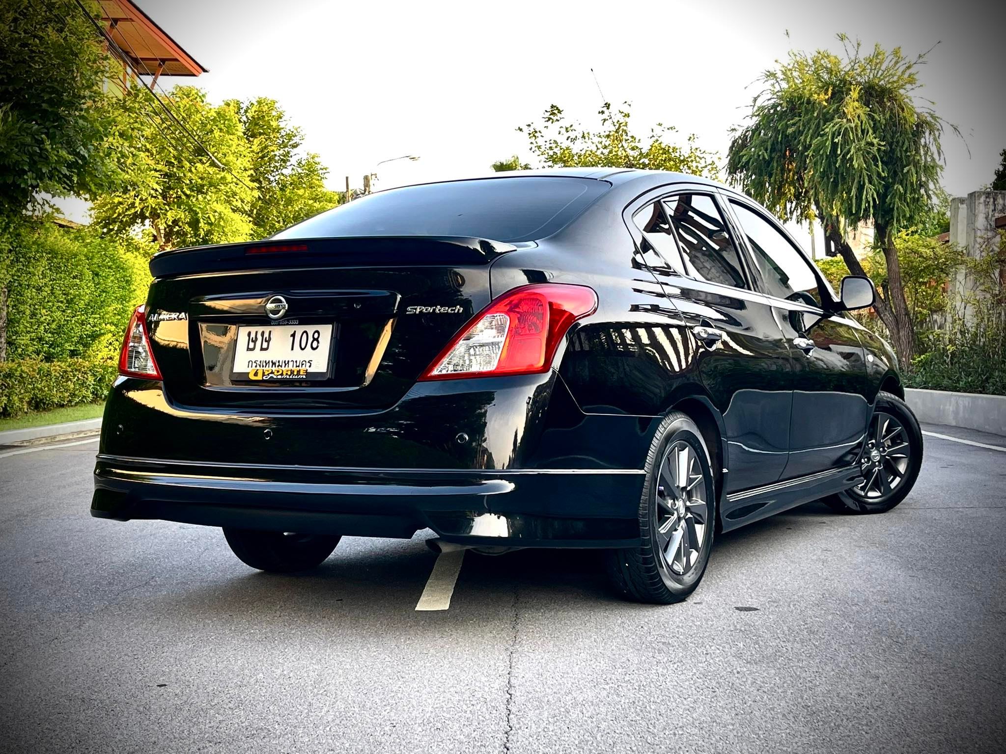 Nissan Almera Sportech สวยทุกการสะกด จริงๆ (รูปที่ 7)