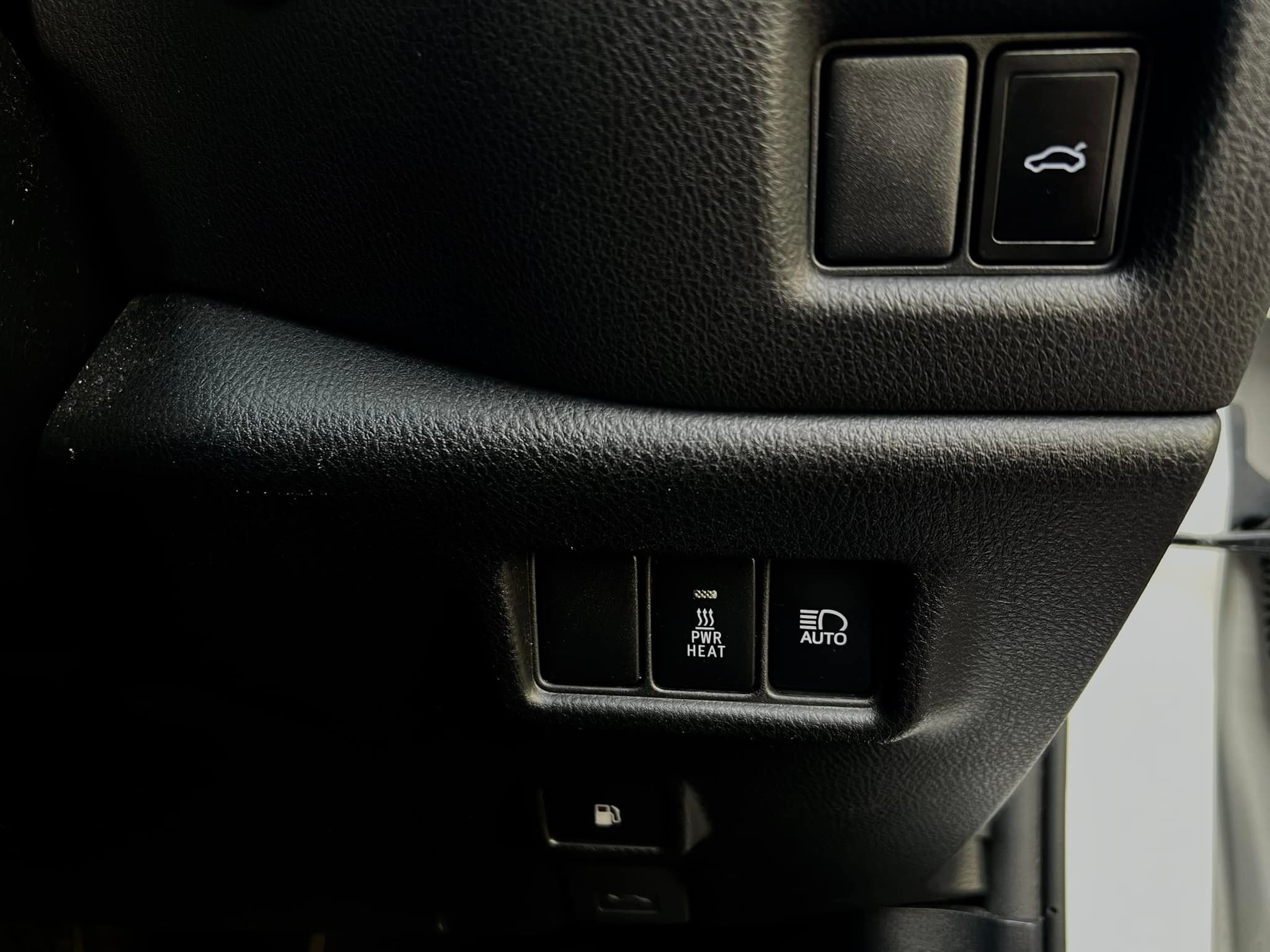 Toyota CHR TOP สุด มือเดียว ใหม่จี๊ดเลยจ้า (รูปที่ 21)