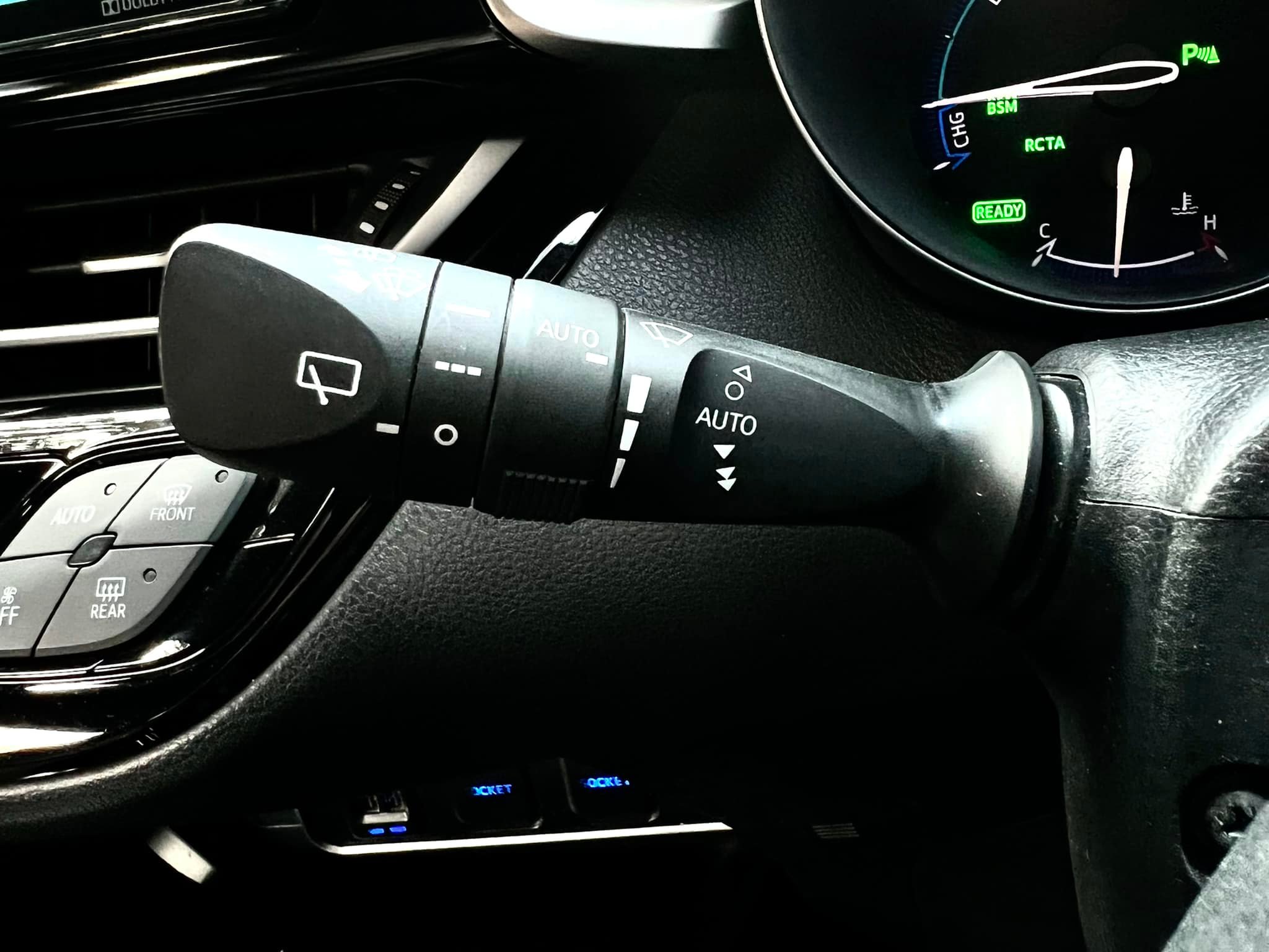 Toyota CHR TOP สุด มือเดียว ใหม่จี๊ดเลยจ้า (รูปที่ 19)
