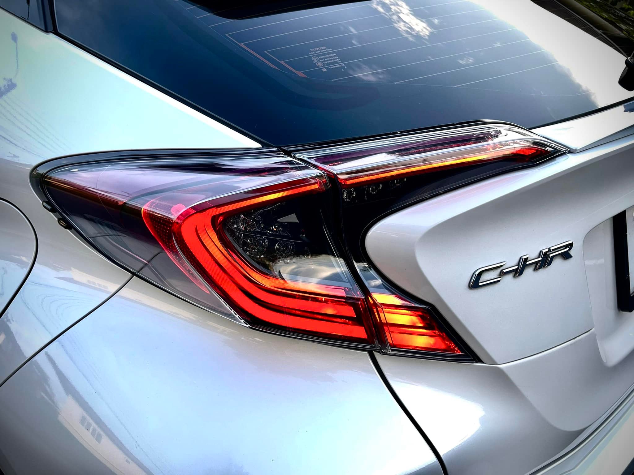 Toyota CHR TOP สุด 6หมื่นโล โคตรใหม่คะ (รูปที่ 3)